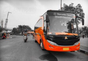 Sewa Bus Pariwisata Jakarta