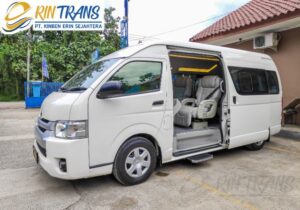 Sewa Hiace Luxury Jakarta